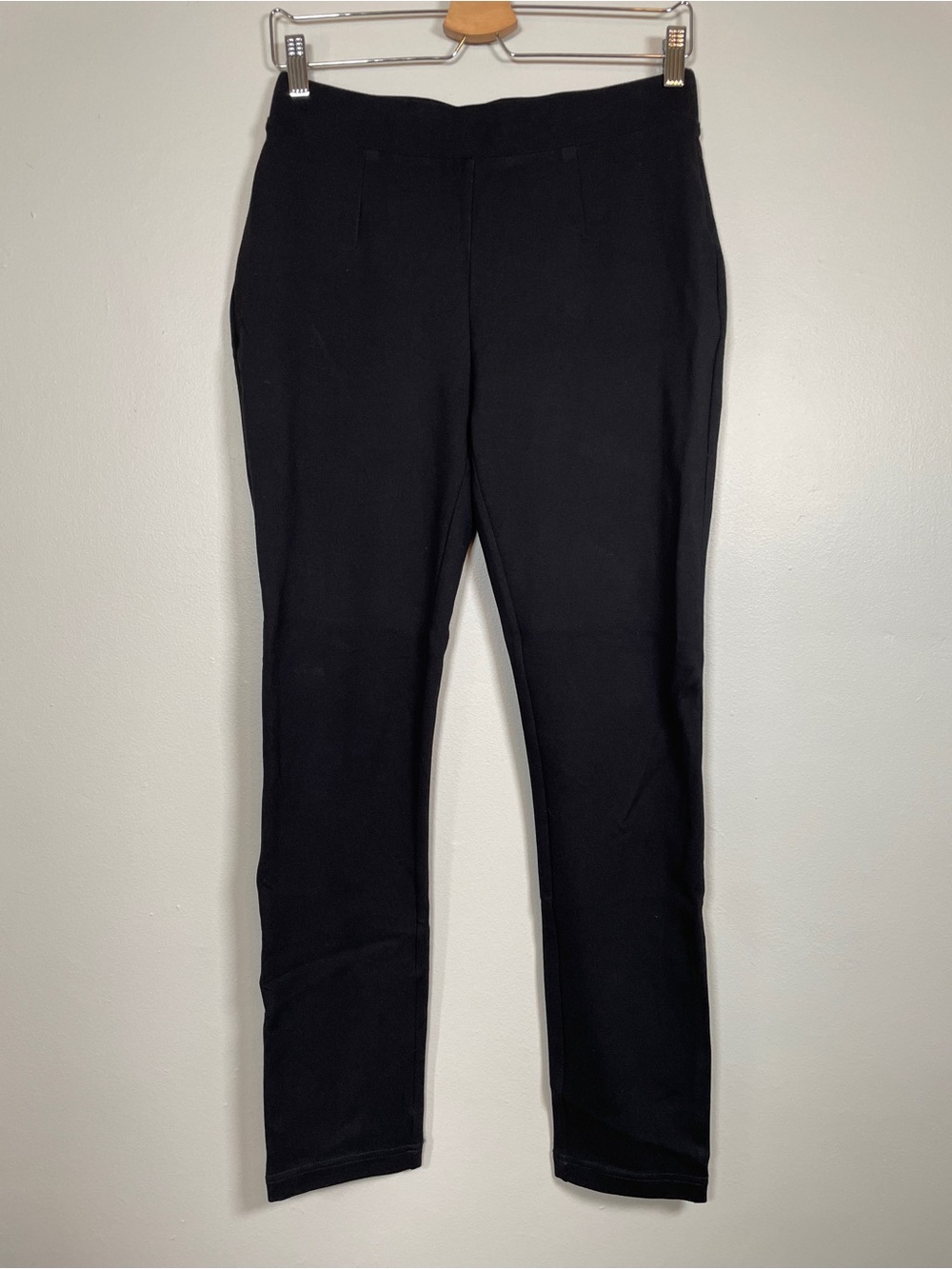 DKNY Black Pull-On Skinny Pants High-Rise Slim Leg Women's Size 6
